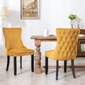 Chaise de salle à manger tapissée de velours