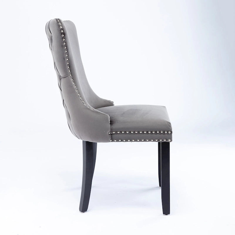 Chaise de salle à manger tapissée de velours