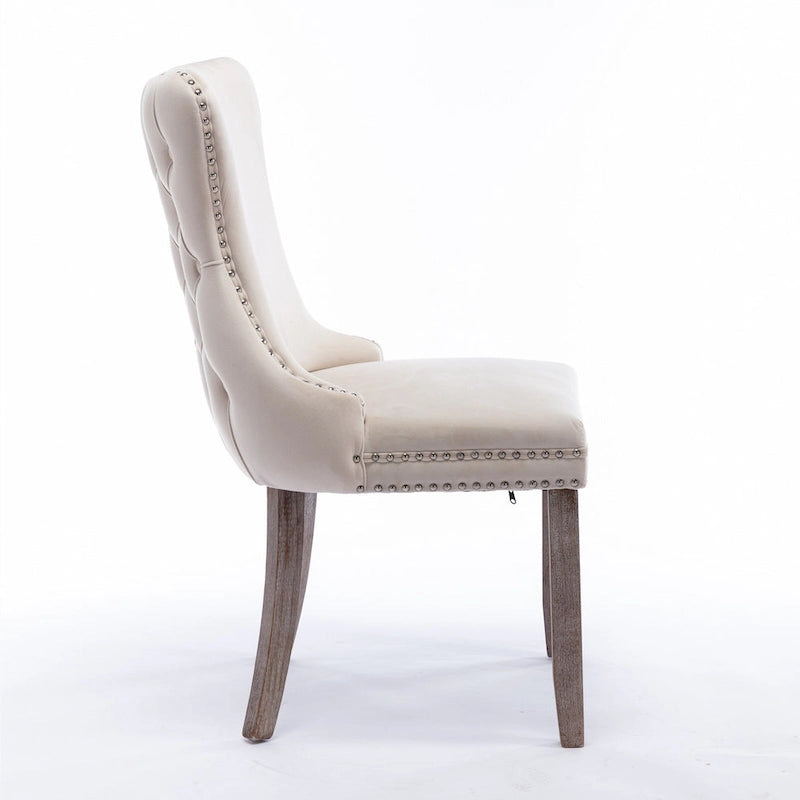 Chaise de salle à manger tapissée de velours
