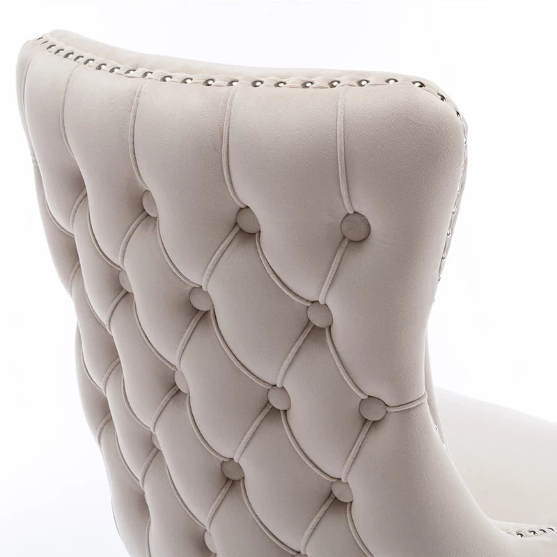 Chaise de salle à manger tapissée de velours