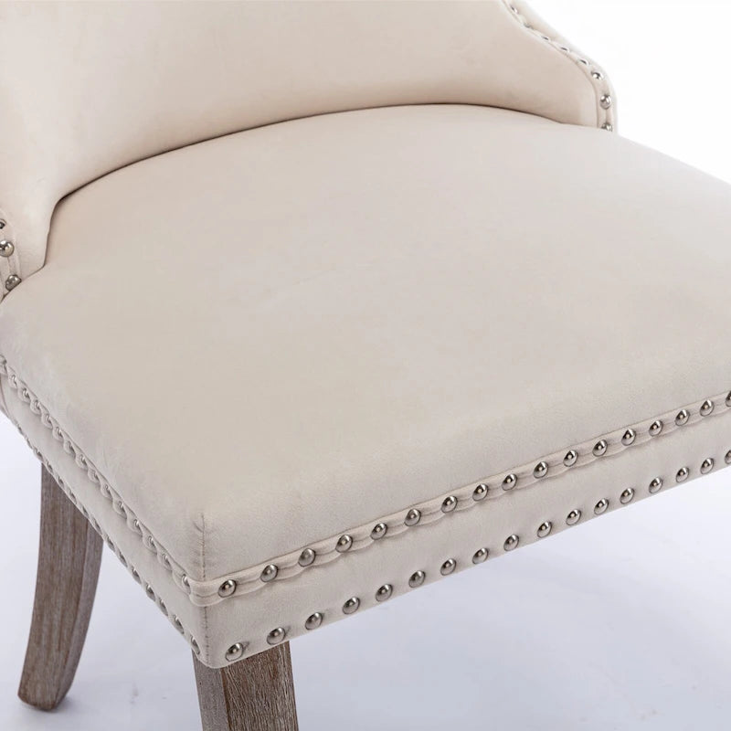 Chaise de salle à manger tapissée de velours