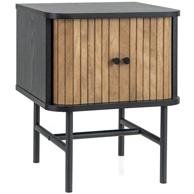 Table d'appoint compacte et moderne