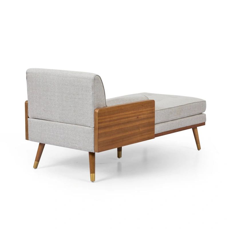 Fauteuil moderne de style médiéval
