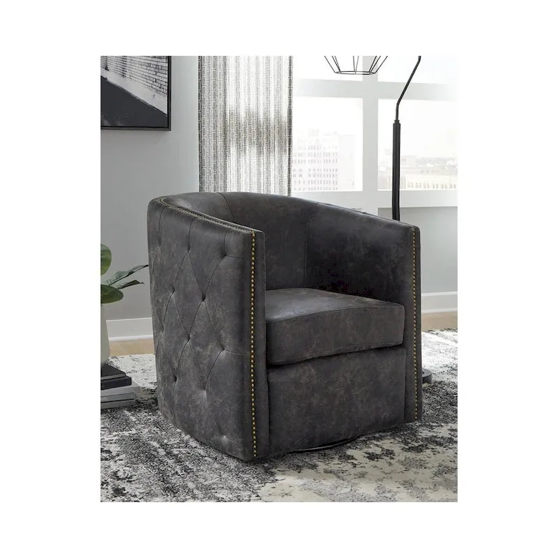 Chaise de bureau noire pivotante vieillie
