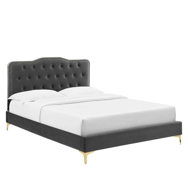 Lit plateforme simple en velours de performance touffeté ambre