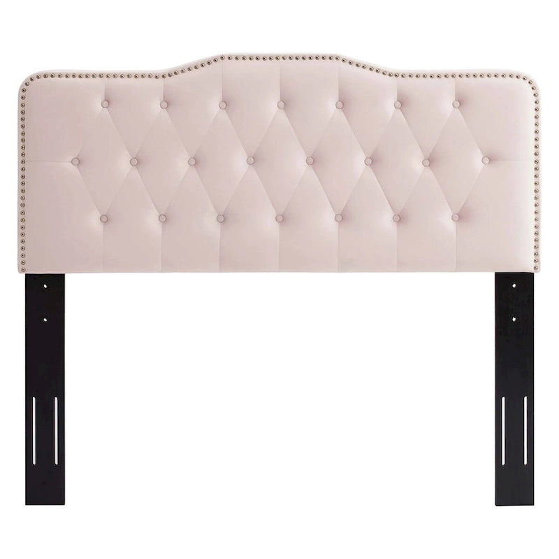 Lit plateforme simple en velours de performance touffeté ambre